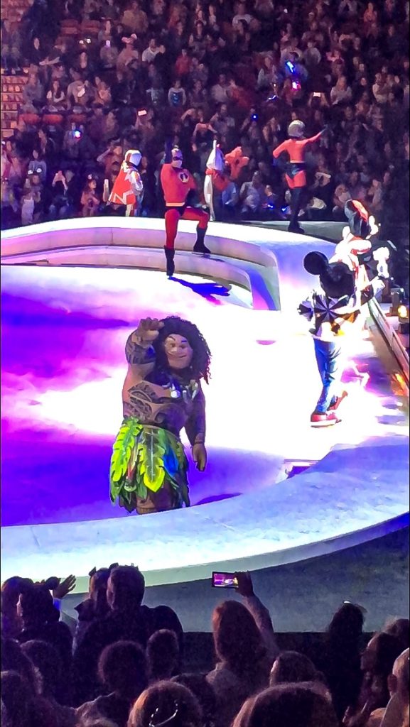 Maui waving at you at Disney On Ice presents Road Trip Adventures