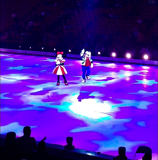 Mickey and Minnie make their entrance at Disney On Ice presents Road Trip Adventures